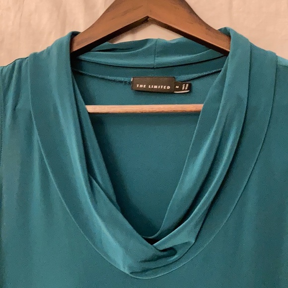 The Limited Tank Size Medium - Picture 2 of 4